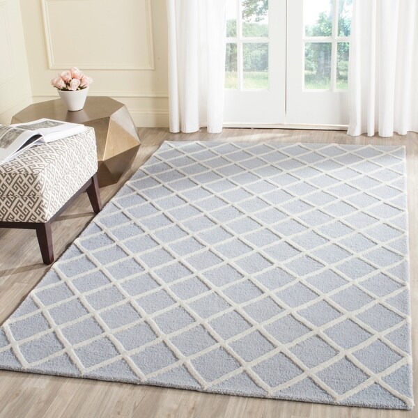 Safavieh Handmade Cambridge Light Blue/ Ivory Wool Rug - 9' X 12'