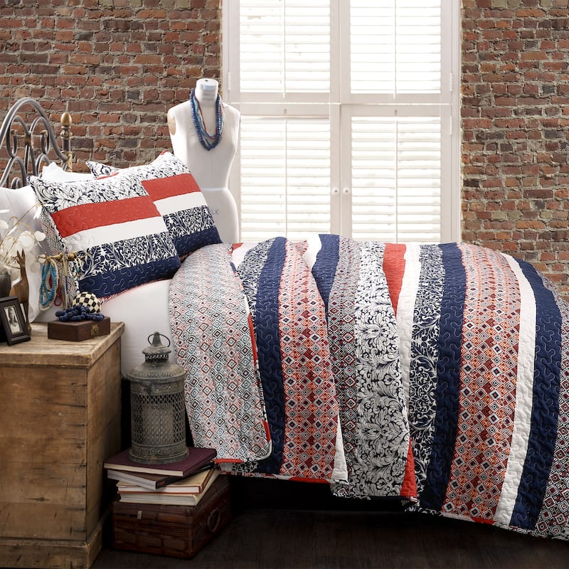 The Curated Nomad La Boheme Striped 3-piece Quilt Set
