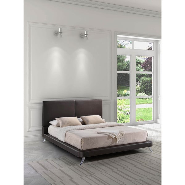 Modrest Gemma Grey Tufted Leatherette Platform Bed and Headboard