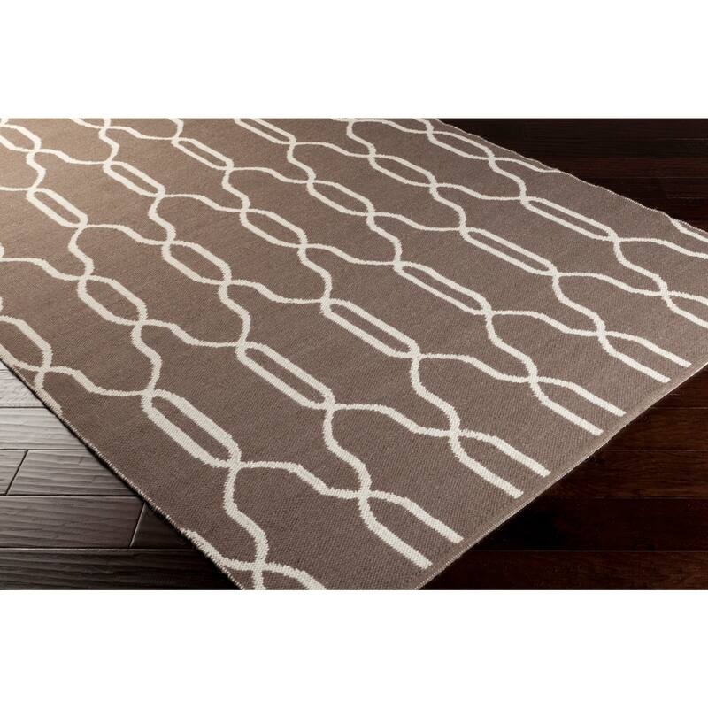 Hand Woven Thelma Wool Geometric Area Rug