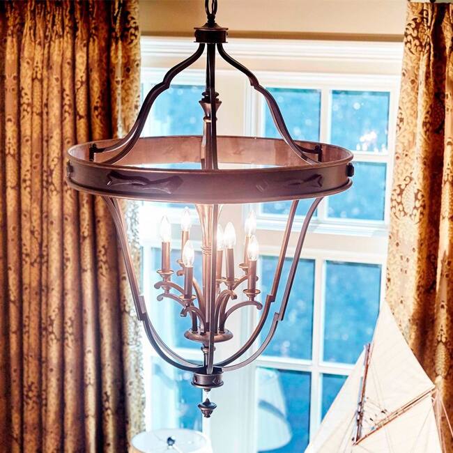 Wyatt 8-light Surry Foyer Pendant