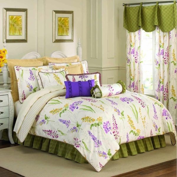 Williamsburg Abigail 4-piece Comforter Set