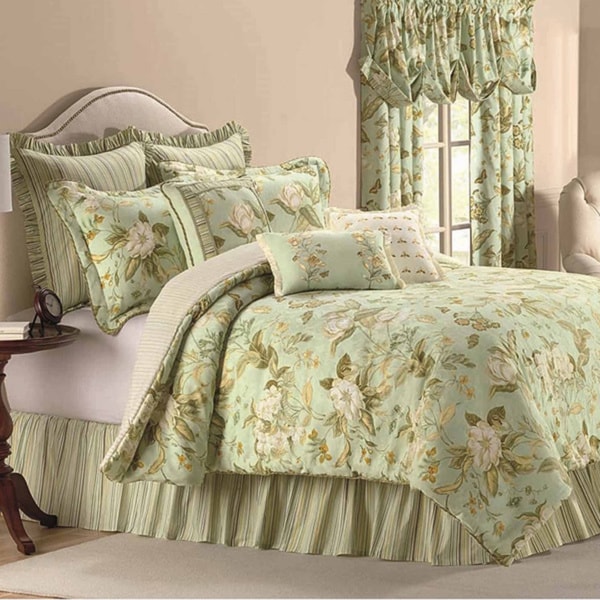 Picture 85 of Williamsburg Comforter Collection