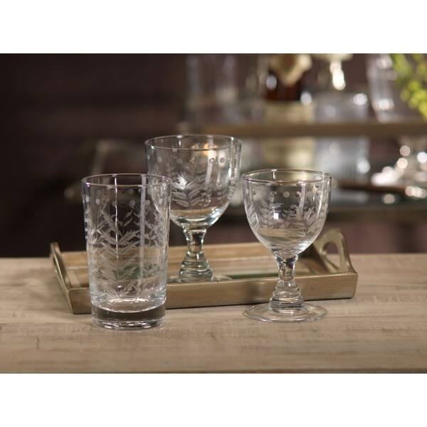 https://ak1.ostkcdn.com/images/products/9536155/Patia-5.5-Tall-Wine-Glass-White-Set-of-4-a13fc5ce-5f4a-495c-91ed-1bc543adb327_600.jpg?impolicy=medium