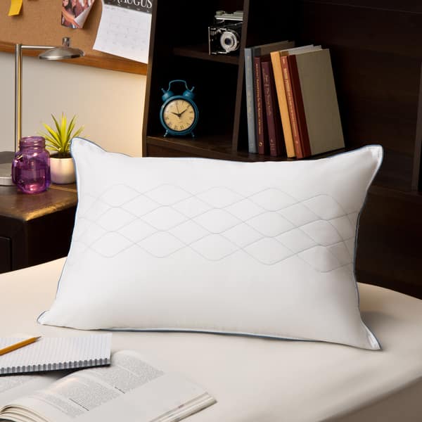 Shop Sealy Posturepedic Liquiloft Gel Support Pillow White