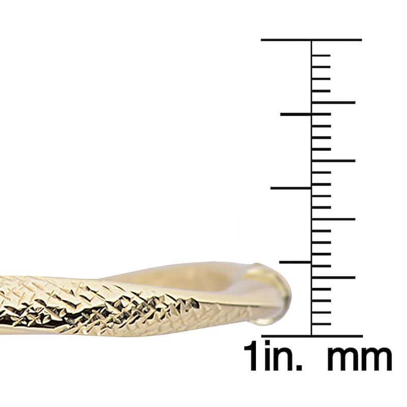 Fremada 10k Yellow Gold High Polish and Diamond-cut Wave Bangle