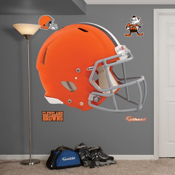 Cleveland Browns: 2022 Helmet - Officially Licensed NFL Removable Adhe