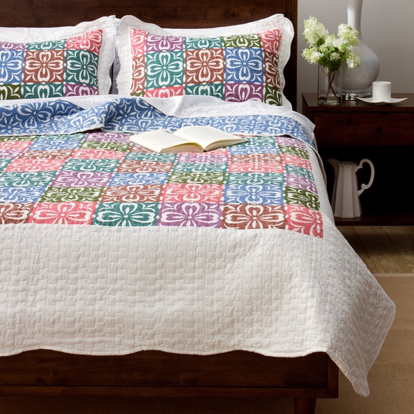 Slumber Shop Gabriella 3 Piece Reversible Quilt Set