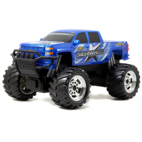 4 x 4 remote control truck