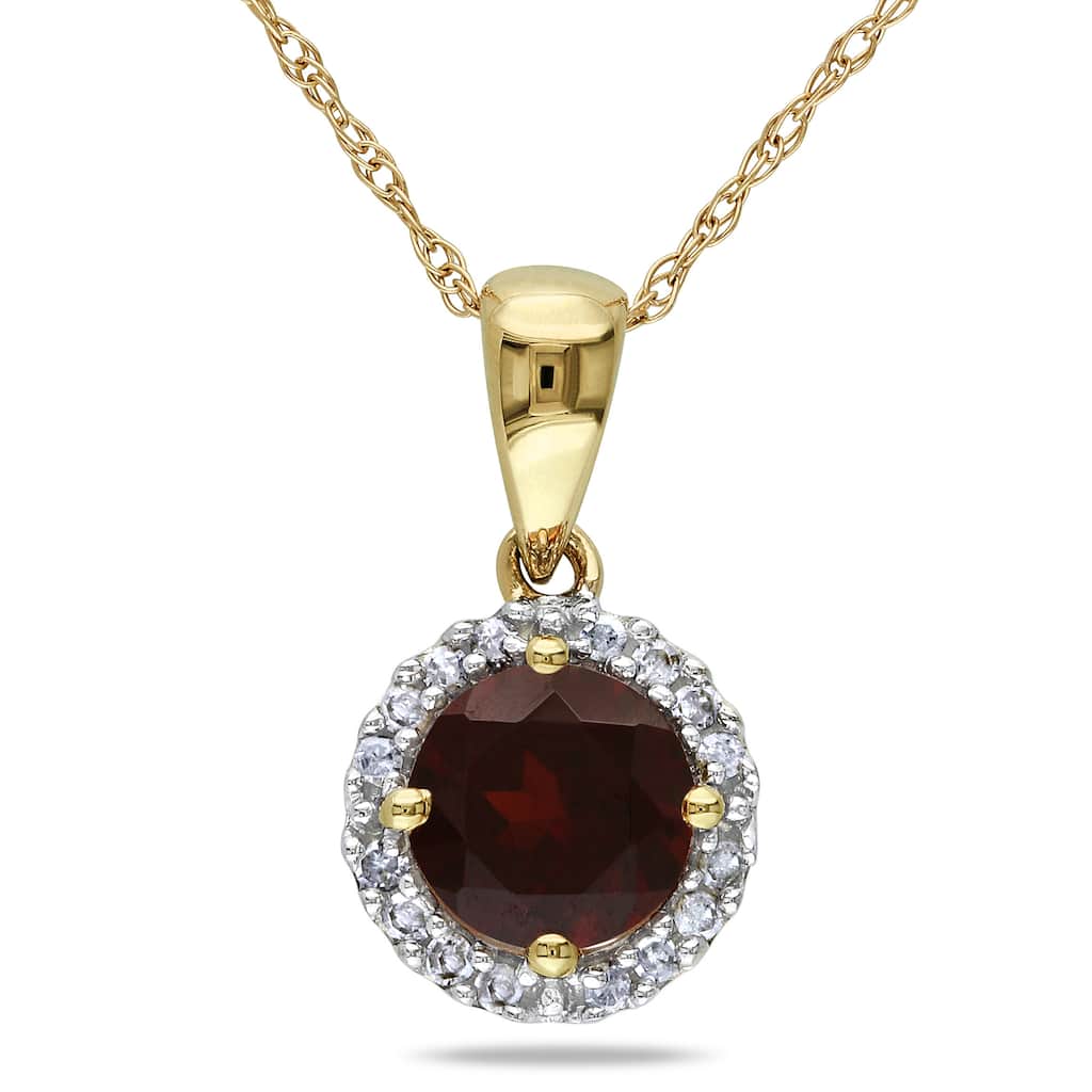 Miadora 10k Yellow Gold Garnet and 1/10ct TDW Diamond Necklace (H-I, I2-I3)