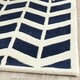 Safavieh Handmade Chatham Cleta Modern Wool Rug - Thumbnail 30