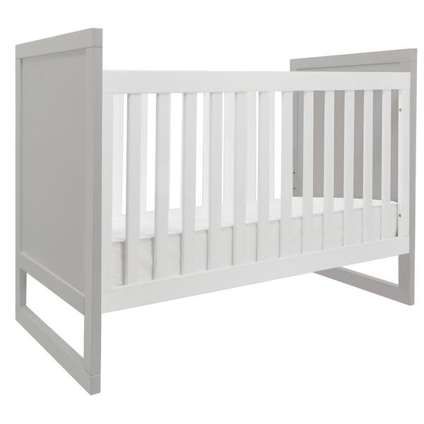 Shop Modena Mod Two Tone 3 In 1 Convertible Crib Overstock 9584552