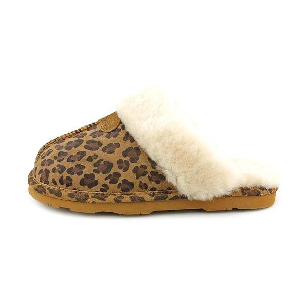 bearpaw leopard slippers