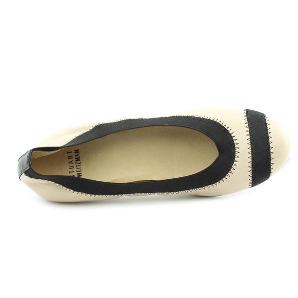 stuart weitzman giveable flats