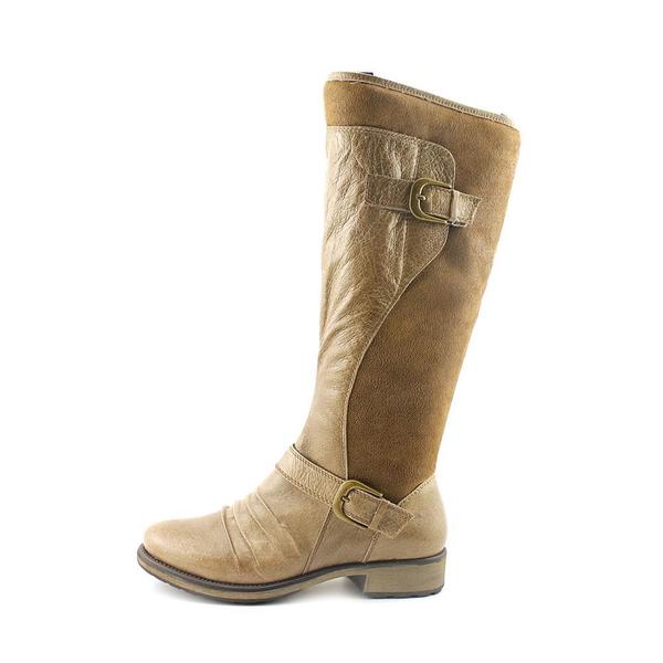 bare traps saydie boots