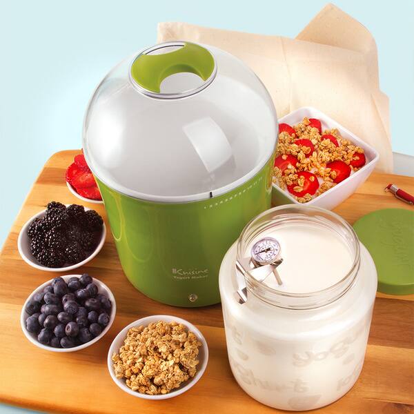 https://ak1.ostkcdn.com/images/products/9610479/2qt-Glass-Jar-Yogurt-and-Greek-Yogurt-Maker-Green-5fdcfbd8-7186-45b1-810a-41136a8f6765_600.jpg?impolicy=medium