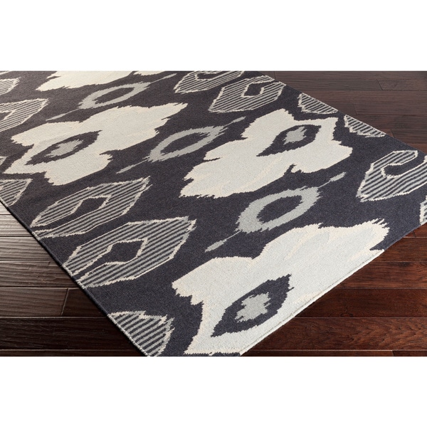 Hand-woven Ampthill Reversible Wool Area Rug
