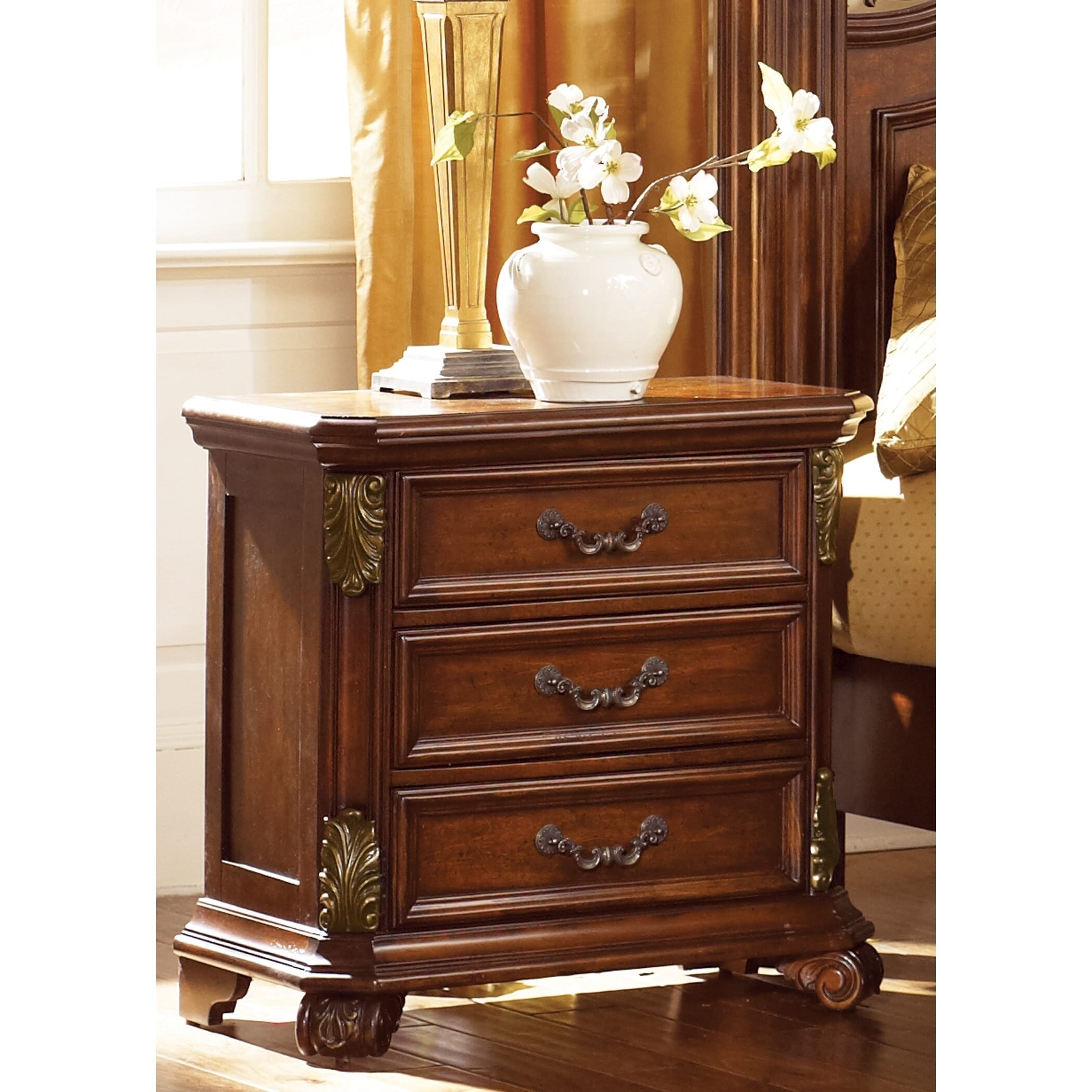 Shop Messina Estates 3 Drawer Nightstand On Sale Overstock