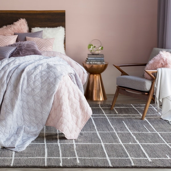 Belgian Made Erin Geometric Area Rug - 9' x 12'