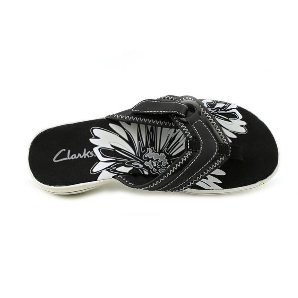 clarks breeze mila flip flops