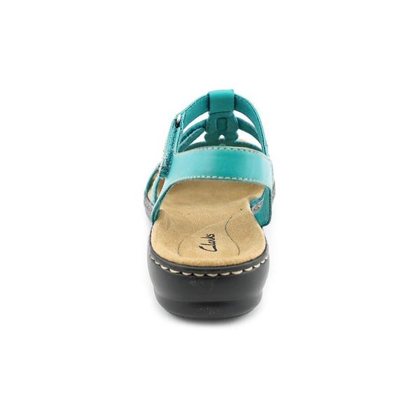 clarks leisa apple