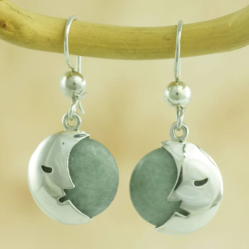 Handmade Sterling Silver 'Cool Crescent Moon' Jade Earrings (Guatemala) - 1.4" L x 0.7" W x 0.2" D - 1.4" L x 0.7" W x 0.2" D
