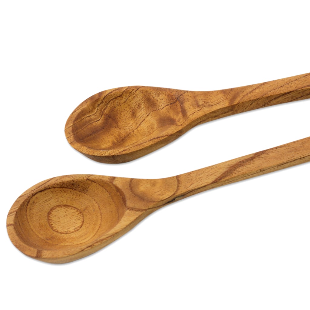 Handmade Set of 2 Cedar Wood 'Exquisite Nature' Serving Spoons (Guatemala)