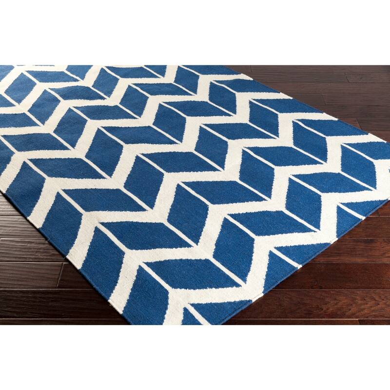 Hand-woven Ora Reversible Wool Area Rug