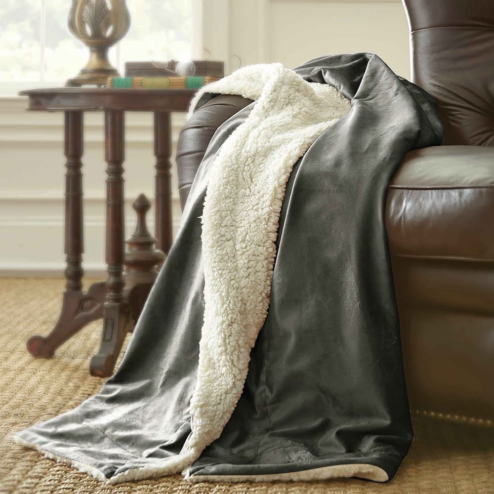 Amraupur Overseas Micro Mink/ Sherpa Throw