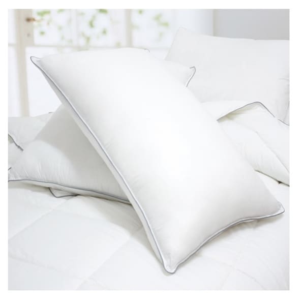 Cheer Collection Down Alternative Pillows (Set of 2 or 4)