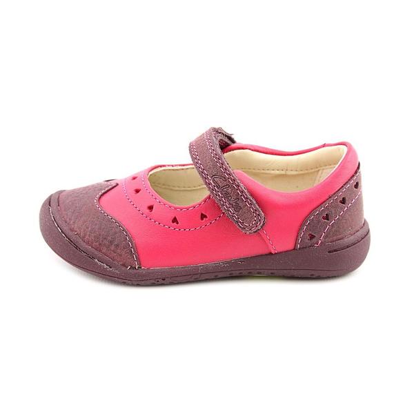 clarks first shoes girl