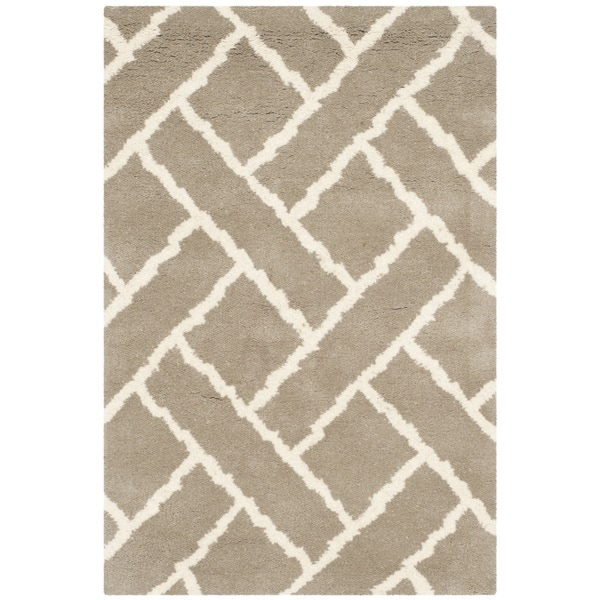 Safavieh Handmade Chatham Beige/ Ivory Wool Rug - 3' x 5'