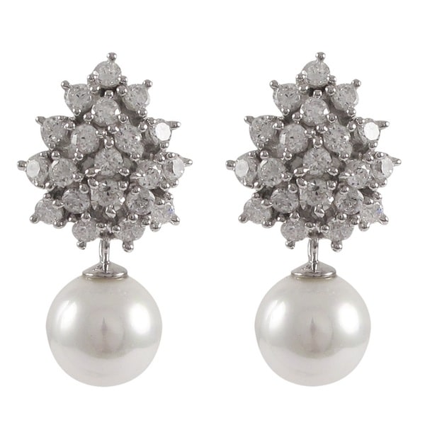 Sterling Silver Cubic Zirconia Cluster with 10 mm White Shell Pearl