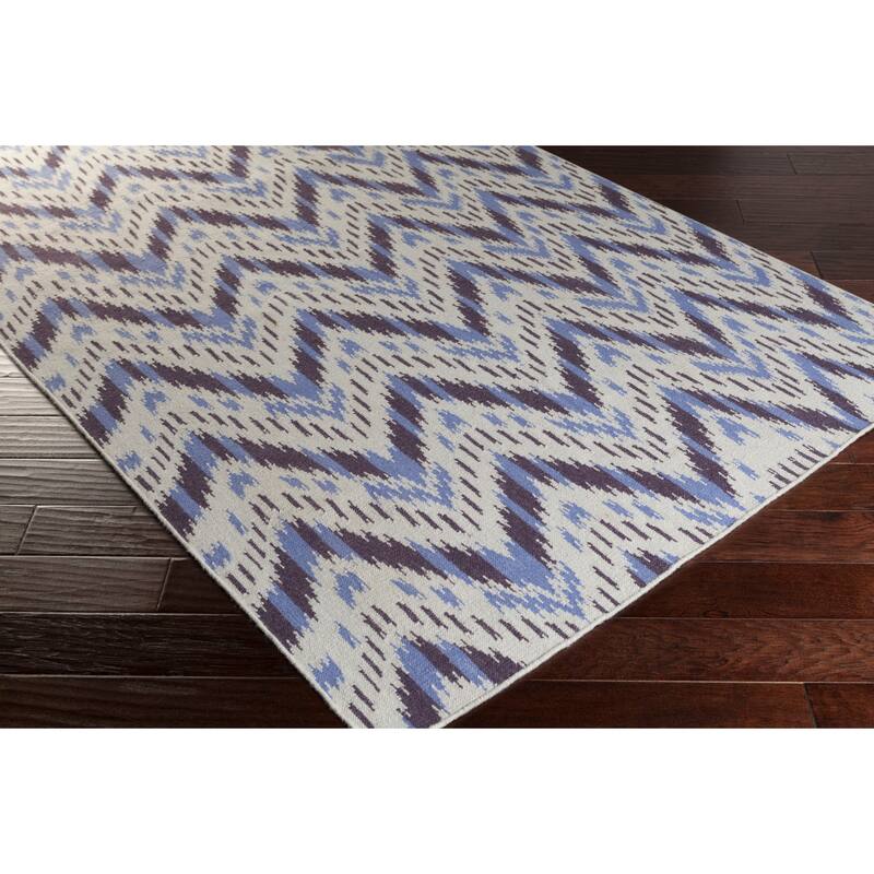 Hand-woven Lia Reversible Chevron Wool Area Rug