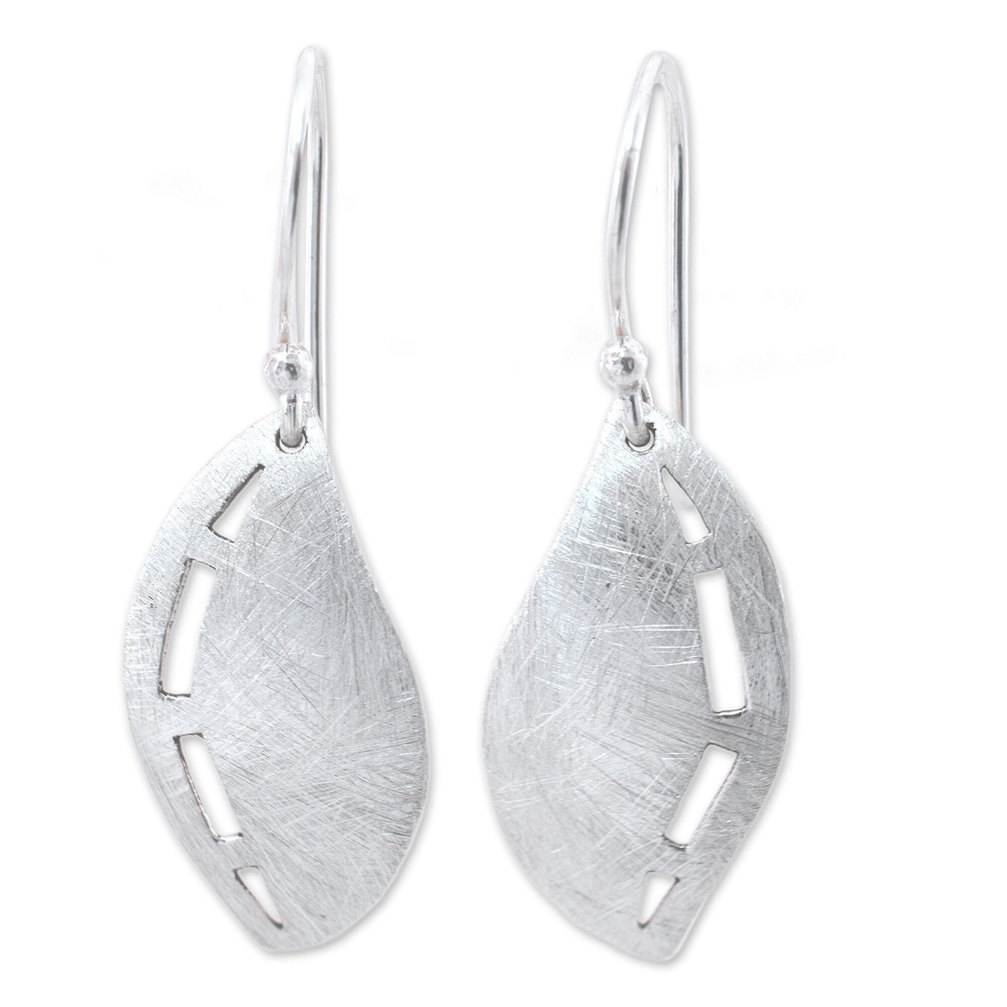 Handmade Silver Whisper Of A Leaf Earrings Mexico Handmade Silver Whisper Of A Leaf Earrings Mexico