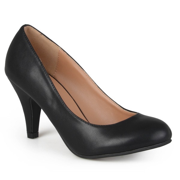 Shop Journee Collection Women's 'Calista' Classic Matte Finish Pumps ...