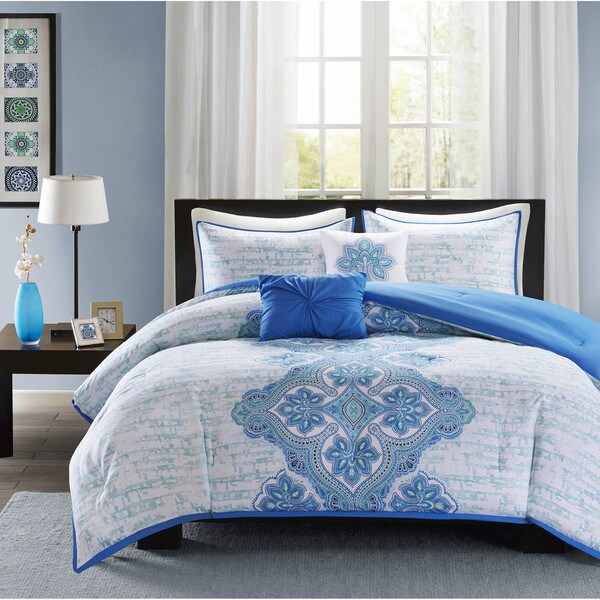 Shop Intelligent Design Mia Blue Comforter Set - Free Shipping On ...