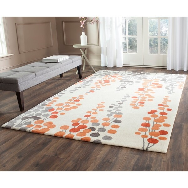 Safavieh Hand-Tufted Soho Beige/ Orange Wool/ Viscose Rug - 7'6 x 9'6