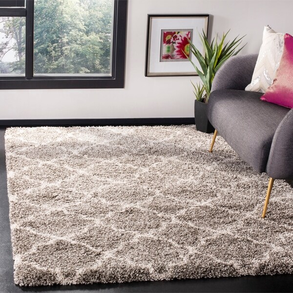 Safavieh Hudson Quatrefoil Shag Grey/ Ivory Rug - 6' x 9'