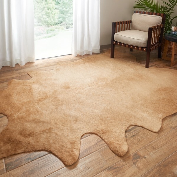 Alexander Home Faux Cowhide Tan Area Rug - 5' x 6'6