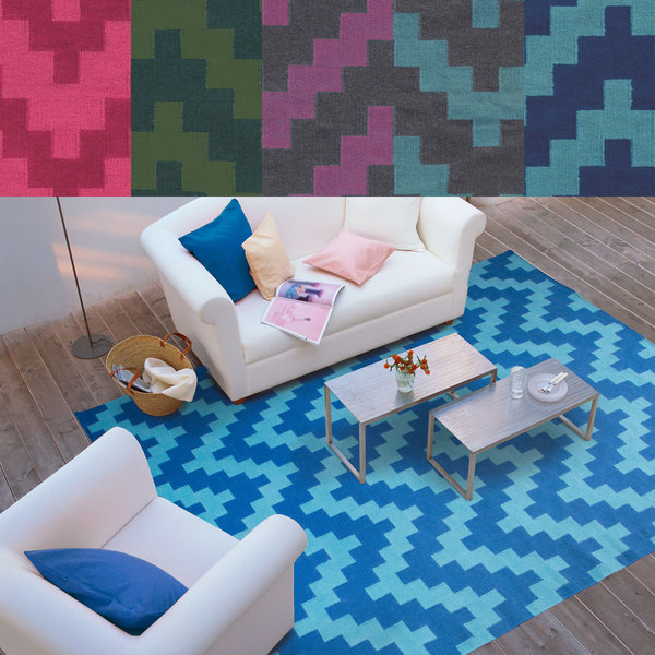 PANTONE Universe Matrix Flat Weave Geometric Chevron Rug (10 X 13)