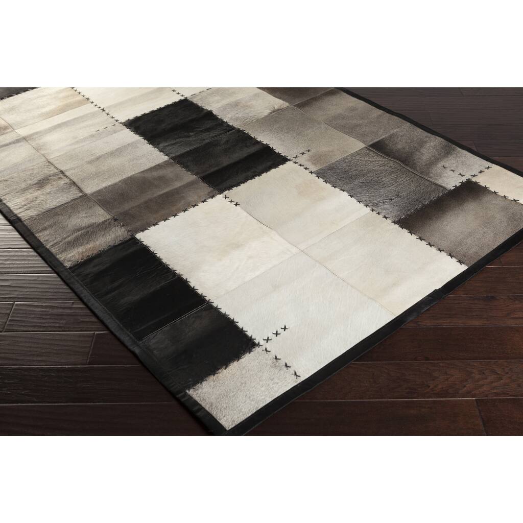 Handmade Terry Animal Black Leather Strap Area Rug - 5' x 8'