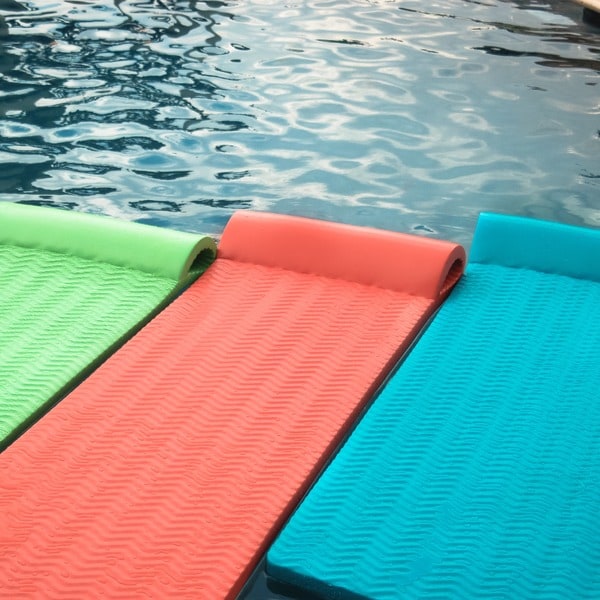 overstock pool floats