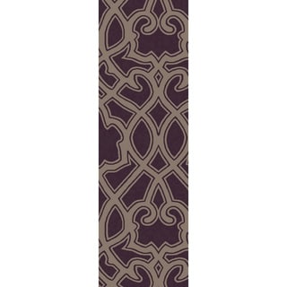 Hand-Woven Aliana Damask Wool Area Rug - 2' 6" x 8'