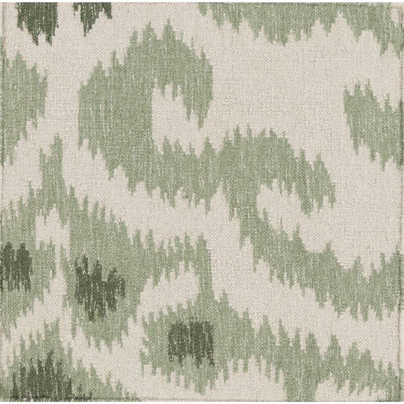 Hand-woven Bettie Ikat Reversible Area Rug - 5' x 8' - Green