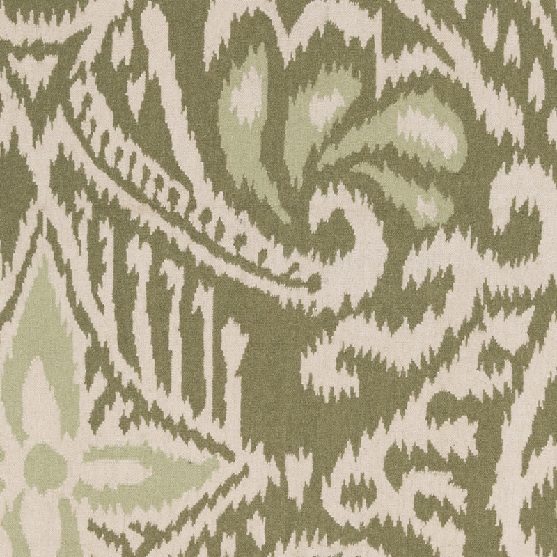 Hand-woven Cailyn Ikat Reversible Area Rug