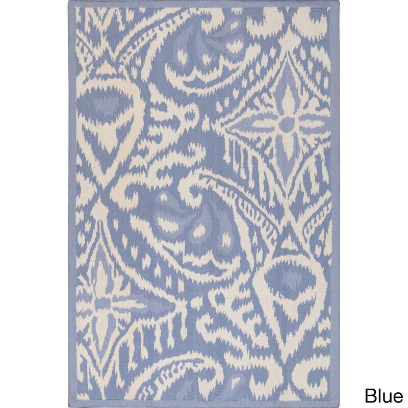 Hand-woven Cailyn Ikat Reversible Area Rug