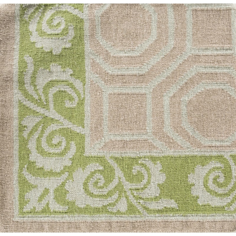 Hand-Woven Darius Reversible Area Rug