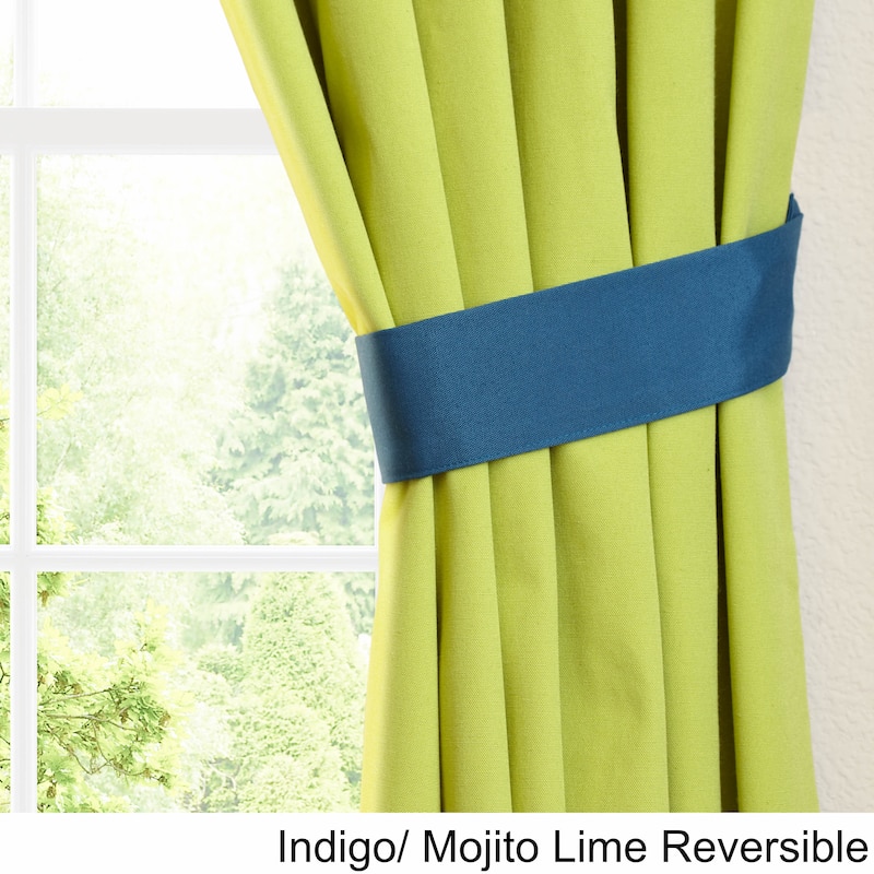Blazing Needles 108-inch Twill Insulated Blackout Two-Tone Reversible Curtain Panel Pair - 108"