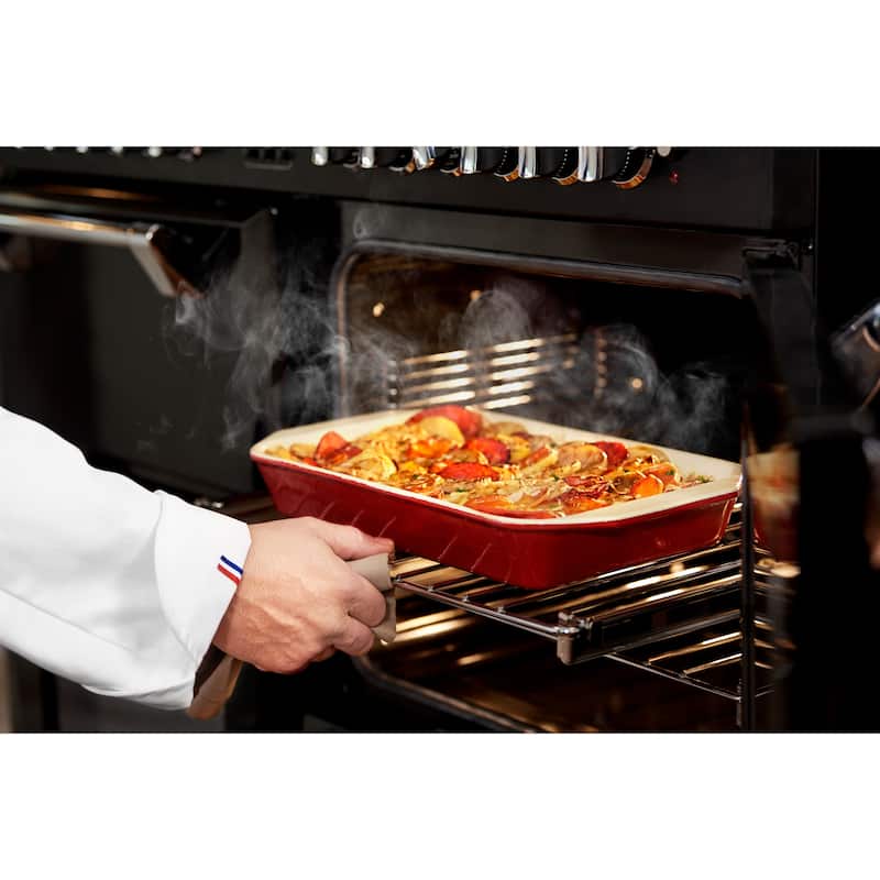 Chasseur 15" x 10" Red French Enameled Cast Iron Rectangular Roaster